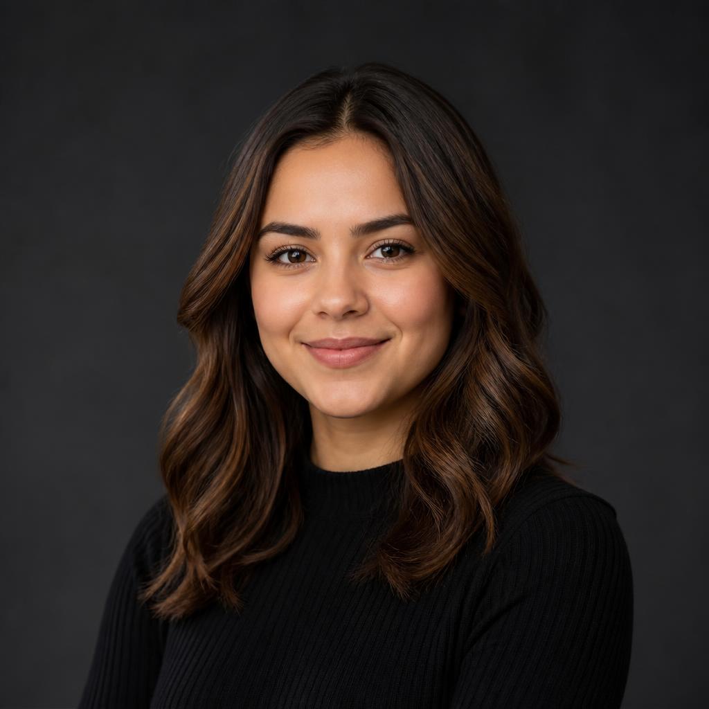 Camila Reyes, Product Designer